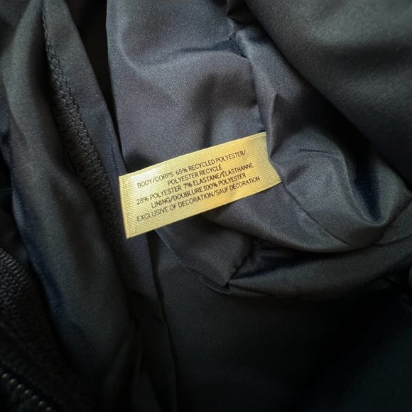 NWT PINK Victoria's Secret Navy Blue & White Velour Soft Ribbed Zipper Tote Bag - Picture 6 of 8